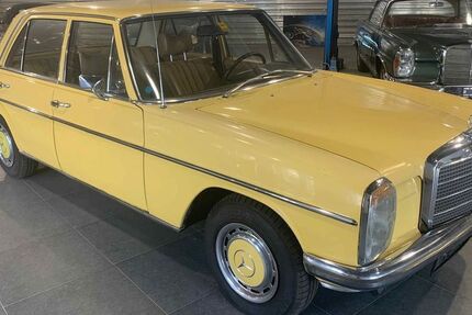 Mercedes-Benz 220 191.000 km 7.888 &euro; Berlin / Pankow 13127