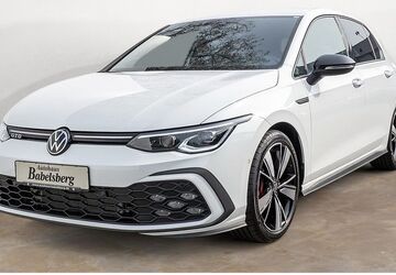 VW Golf 23.046 km 38.890 &euro; Potsdam 14482