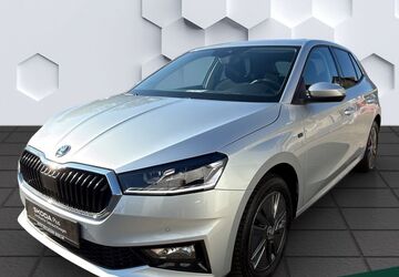 Skoda Fabia 21.382 km 23.448 &euro; Berlin 12524