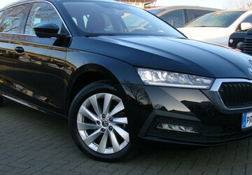 Skoda Octavia 2.0TDI Selection LED Tempomat Spurhalteass 56.838 km 23.980 &euro; Falkensee 14612