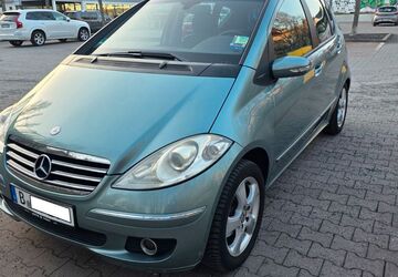Mercedes-Benz A 150 183.000 km 2.500 &euro; berlin 13347