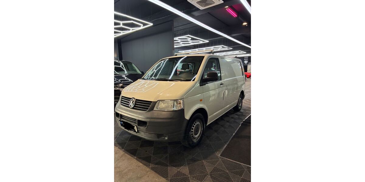 VW T5 Transporter 112.277 km 3.999 &euro; Berlin 10623