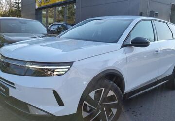 Opel Grandland (X) 2.300 km 30.780 &euro; Potsdam 14480