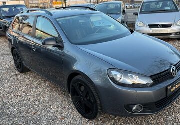 VW Golf 163.251 km 8.200 &euro; Potsdam 14480