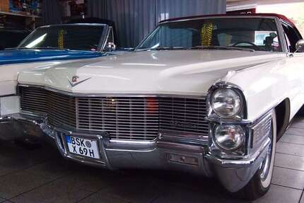 Cadillac Deville 999.999 km 46.900 &euro; Berlin 13437