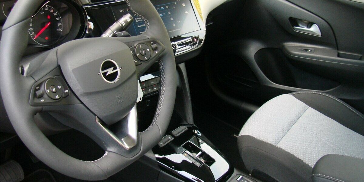 Opel Corsa 1.2 Turbo Edition LED ACC Spurhalteassistent 6.974 km 16.980 &euro; Falkensee 14612