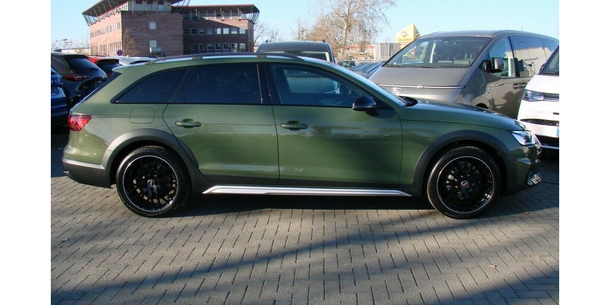 Audi A4 Allroad 40TDi quattro ACC AHK LED Mild-Hybrid 21.385 km 39.980 &euro; Falkensee 14612