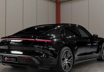 Porsche Taycan 98.300 km 46.290 &euro; Potsdam 14478