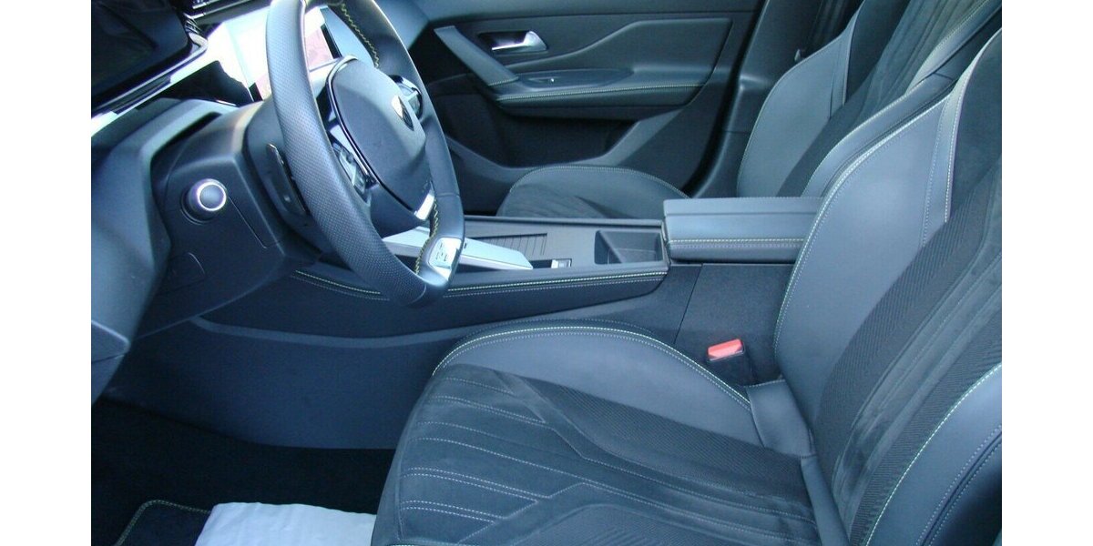 Peugeot 308 SW 1.5 GT ACC Panorama LED SCR 31.506 km 21.980 &euro; Falkensee 14612