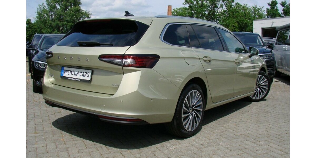 Skoda Superb 2.0TDi 4x4 L&K ACC SHZ LED AHK 360º HUD Can 25.989 km 38.880 &euro; Falkensee 14612