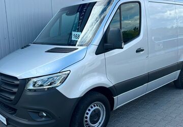 Mercedes-Benz Sprinter 177.458 km 23.799 &euro; Berlin 13055