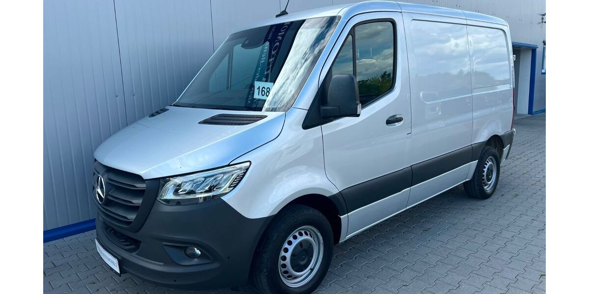 Mercedes-Benz Sprinter 177.458 km 23.799 &euro; Berlin 13055