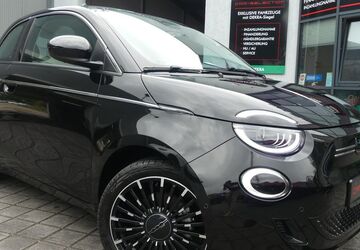Fiat 500 28.465 km 21.800 &euro; Berlin 13156