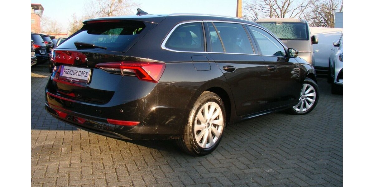 Skoda Octavia 2.0TDI Selection LED Tempomat Spurhalteass 56.838 km 23.980 &euro; Falkensee 14612