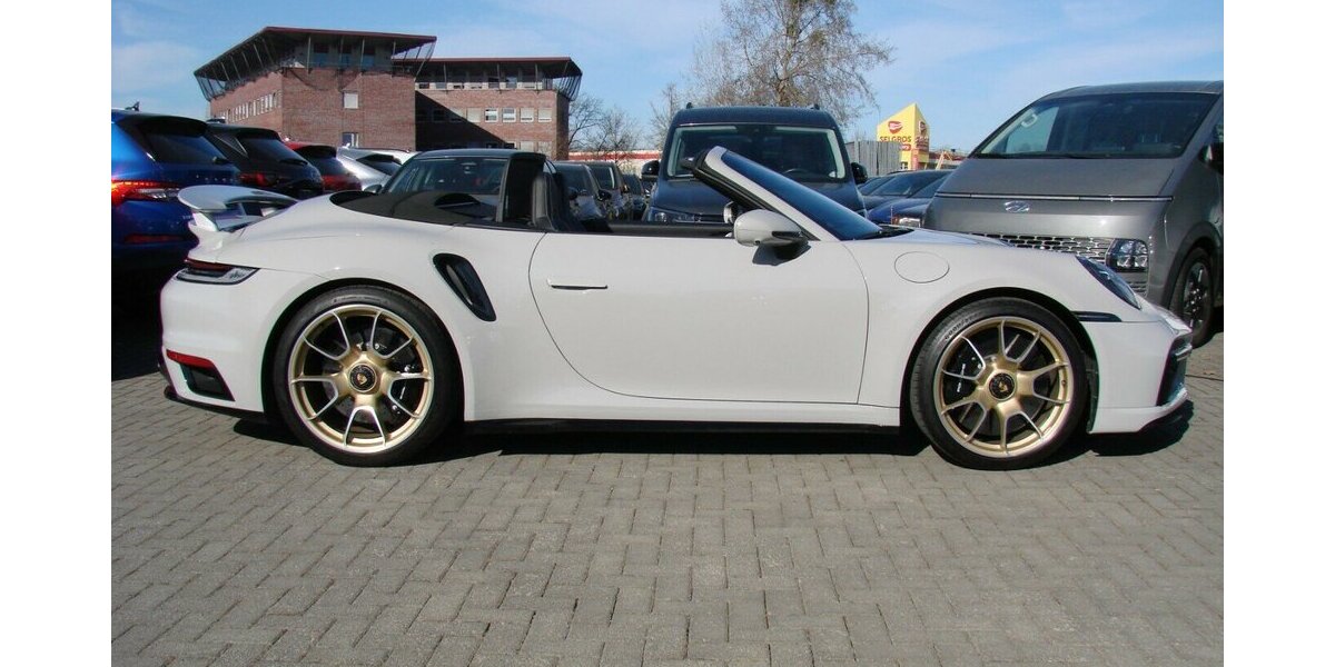 Porsche 992 Turbo S Matrix Burmester Keramik Lift ACC Memo 21.469 km 214.980 &euro; Falkensee 14612