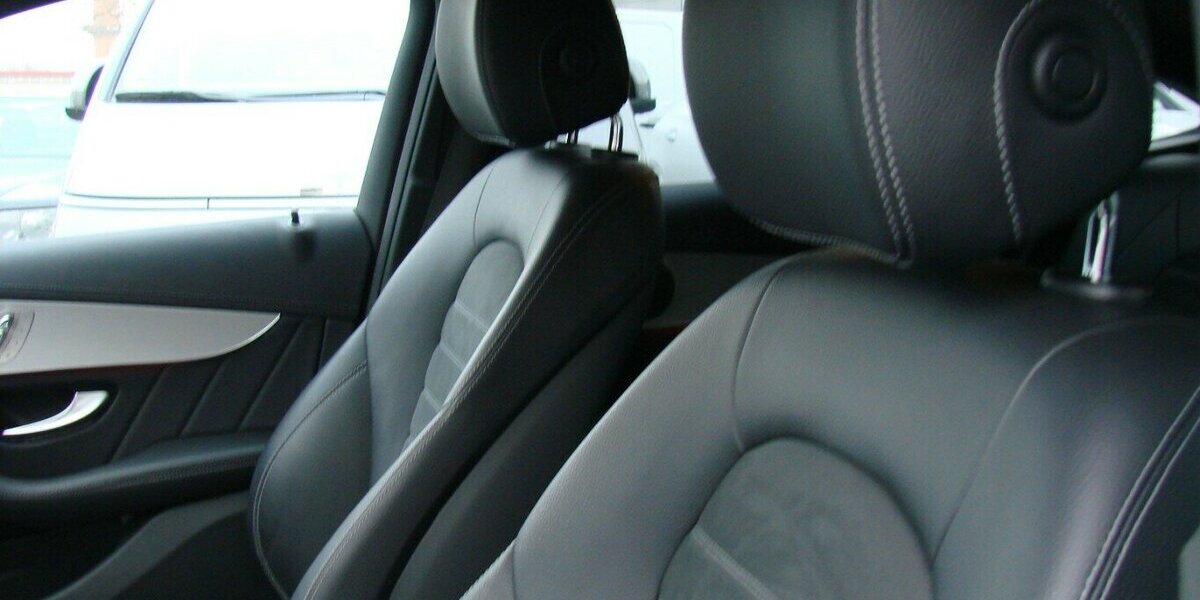 Mercedes-Benz GLC 300 d Coupe AMG 4MATIC Distronic+ Night Paket 129.550 km 36.980 &euro; Falkensee 14612