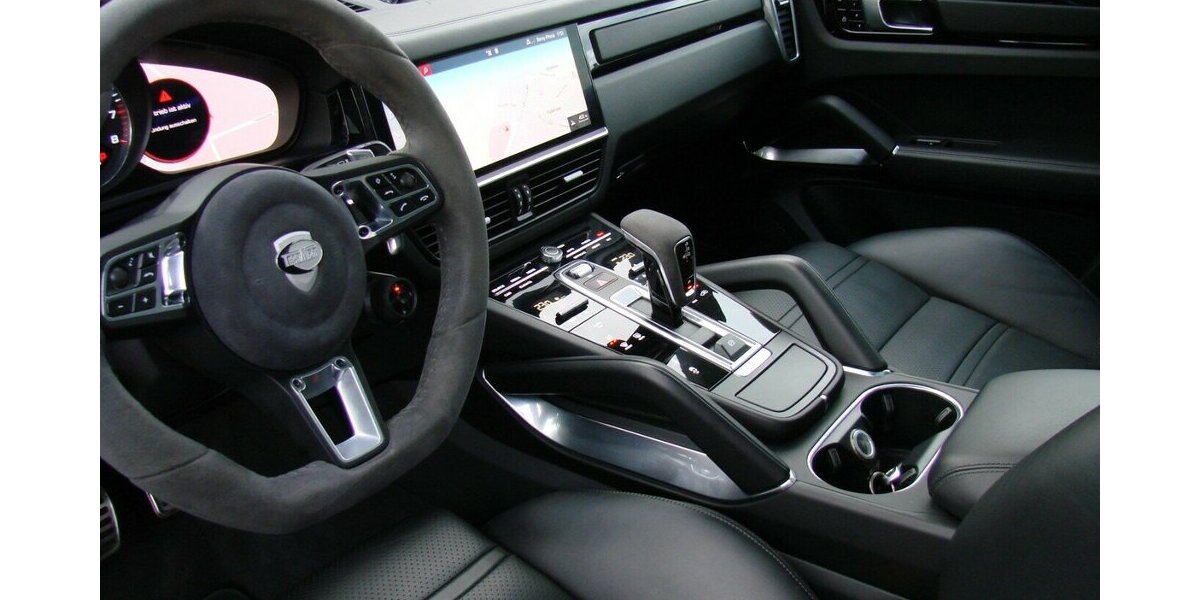 Porsche Cayenne Turbo TECHART Matrix Pano ACC Vierradlenku 79.356 km 81.980 &euro; Falkensee 14612