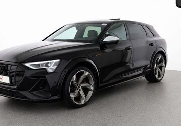 Audi e-tron 49.989 km 42.740 &euro; Berlin 12103