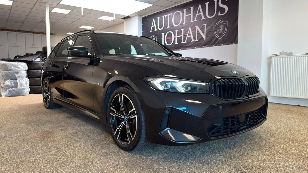 BMW 330 78.000 km 32.990 &euro; Berlin 12351
