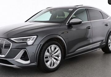 Audi e-tron 39.369 km 44.840 &euro; Berlin 12103