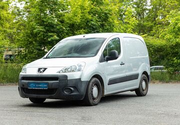 Peugeot Partner 104.330 km 4.490 &euro; Teltow 14513