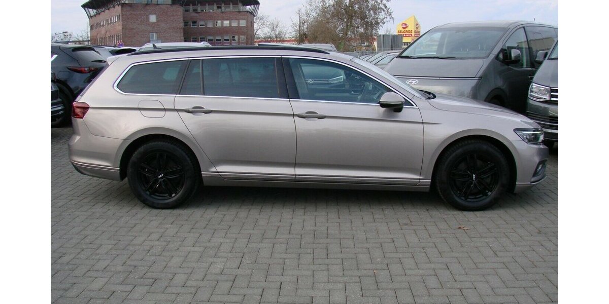 VW Passat 2.0TDi Business Panorama ACC IQ.Light 142.589 km 15.980 &euro; Falkensee 14612