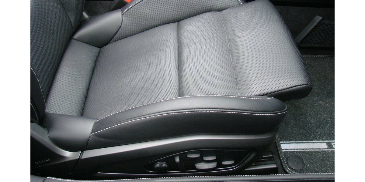 Porsche 992 Turbo S Matrix Burmester Keramik Lift ACC Memo 21.469 km 214.980 &euro; Falkensee 14612