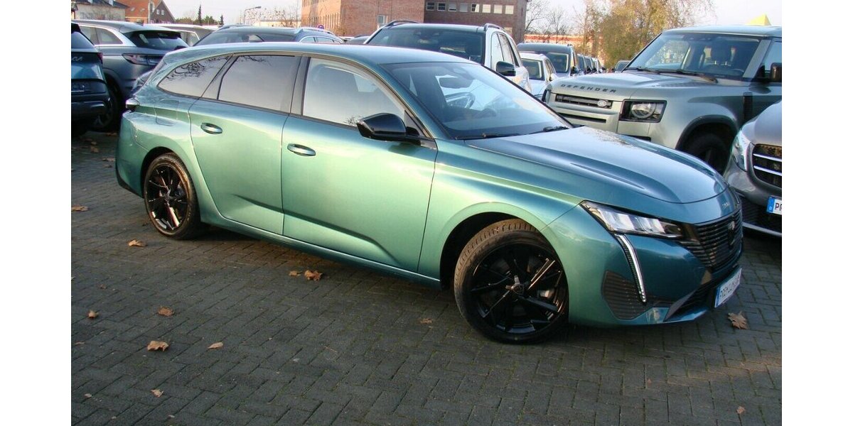 Peugeot 308 SW 1.6 Hybrid Allure Pack HY 180 ACC 360º 44.600 km 23.980 &euro; Falkensee 14612