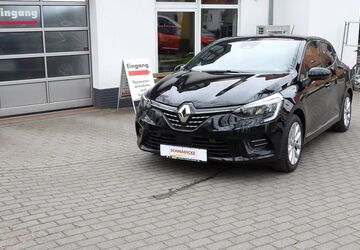 Renault Clio 39.100 km 15.990 &euro; Potsdam 14482