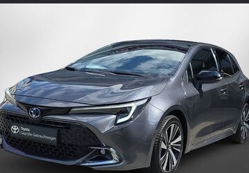 Toyota Corolla 11.310 km 28.200 &euro; Berlin 13403