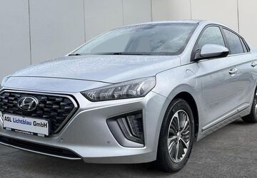 Hyundai IONIQ 52.765 km 19.490 &euro; Potsdam 14469