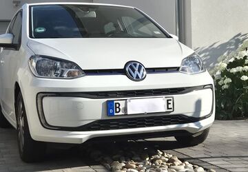 VW e-up! 33.002 km 11.500 &euro; Berlin 13053