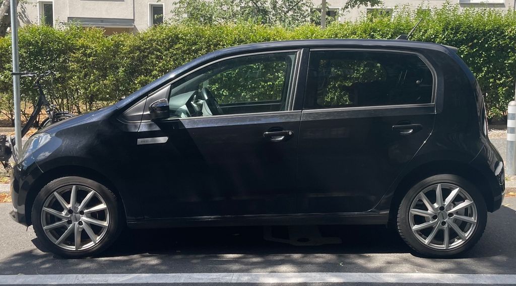 Seat Mii 55.000 km 11.800 &euro; Berlin 12203