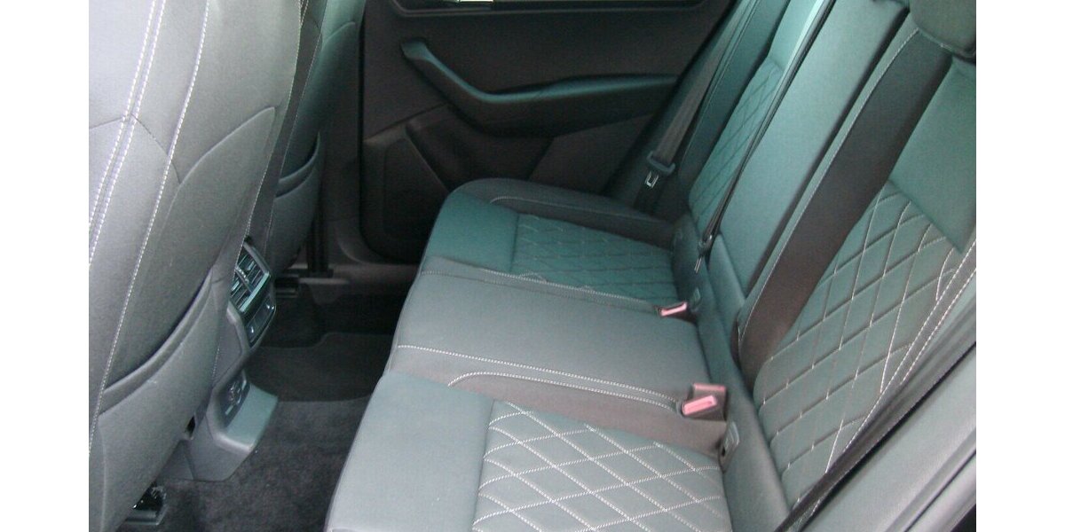 Skoda Karoq 2.0TSi 4x4 Sportline ACC SHZ AHK LED 29.623 km 31.480 &euro; Falkensee 14612