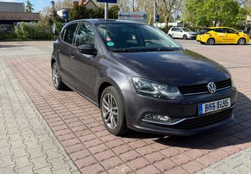 VW Polo 110.300 km 10.500 &euro; Berlin 12353
