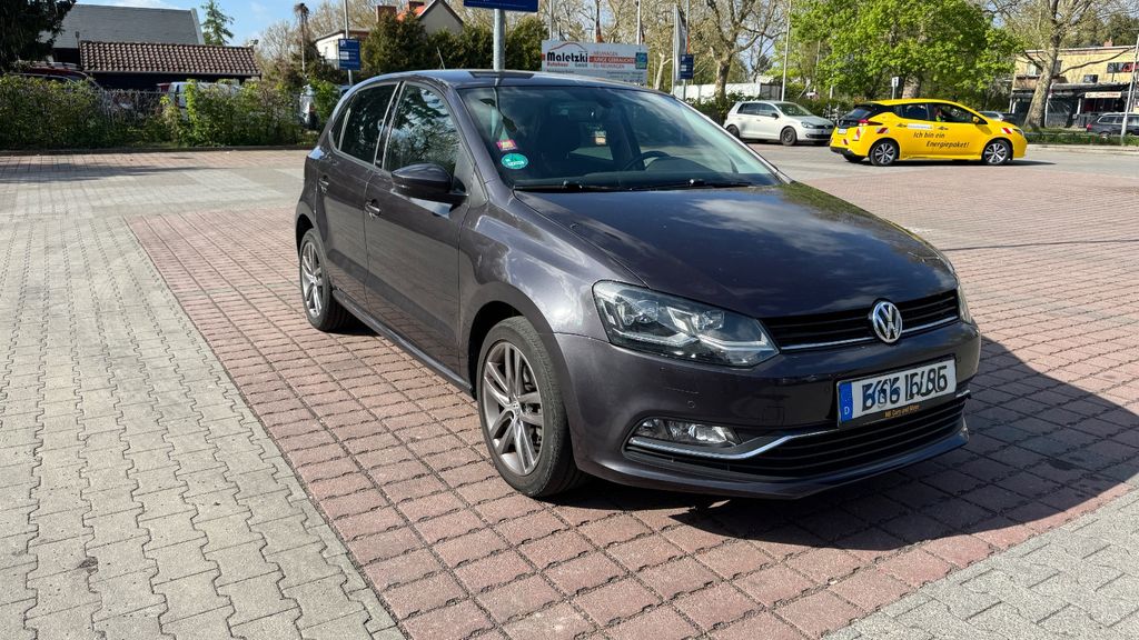 VW Polo 110.300 km 10.500 &euro; Berlin 12353