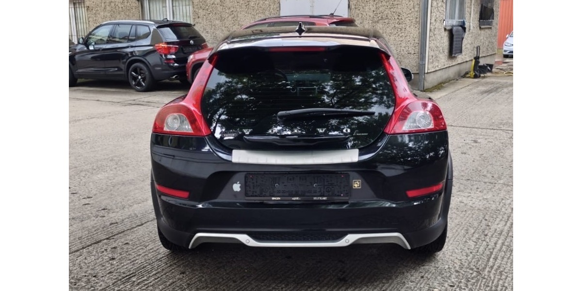 Volvo C30 1.6 D Drive Kinetic Klimaautomatic 175.171 km 3.999 &euro; Berlin 10247