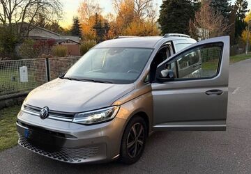 VW Caddy 63.000 km 22.999 &euro; Berlin 13125