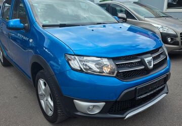 Dacia Sandero 32.560 km 8.490 &euro; Berlin 13055