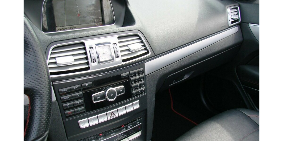 Mercedes-Benz E 350 Cabrio AMG Sportpaket Navi Leder LED 135.985 km 22.980 &euro; Falkensee 14612