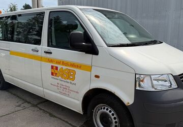 VW T5 Transporter 640.000 km 3.900 &euro; Berlin 12277